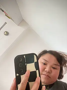 Snapshot of Asa668 chatting on October 30, 2025, 4:14 am Asa668 online show from October 30, 2025, 4:14 am