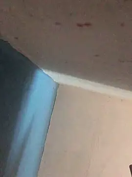 Snapshot of eujamiii chatting on October 21, 2025, 11:44 am eujamiii online show from October 21, 2025, 11:44 am