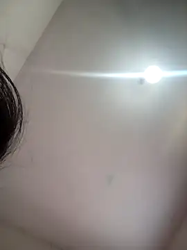 Snapshot of eujamiii chatting on October 30, 2025, 12:39 pm eujamiii online show from October 30, 2025, 12:39 pm