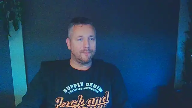 Woody Longbong online show from November 9, 2025, 3:54 pm