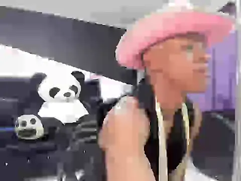Snapshot of liam_taylor__ chatting on October 22, 2025, 2:56 am liam taylor   online show from October 22, 2025, 2:56 am