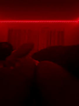 bubblebattyy online show from October 24, 2025, 5:04 am