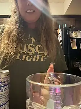 Snapshot of bratfigure chatting on October 25, 2025, 2:30 am bratfigure online show from October 25, 2025, 2:30 am