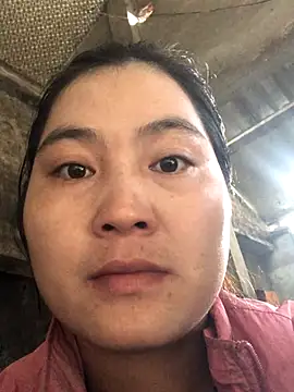 Snapshot of bong-ngo chatting on October 27, 2025, 12:26 am bong-ngo online show from October 27, 2025, 12:26 am