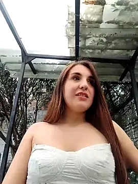 Snapshot of Alyah_1-2 chatting on October 29, 2025, 5:04 pm Alyah 1-2 online show from October 29, 2025, 5:04 pm