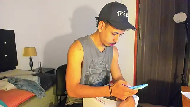 Snapshot of marlon_texeira chatting on October 26, 2025, 2:50 am marlon texeira online show from October 26, 2025, 2:50 am