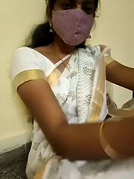 Snapshot of smileys46 chatting on November 8, 2025, 9:53 am smileys46 online show from November 8, 2025, 9:53 am