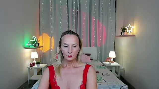 Snapshot of ScarlettPalmer chatting on October 27, 2025, 11:25 am ScarlettPalmer online show from October 27, 2025, 11:25 am