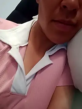 Snapshot of lauren_hill02 chatting on October 28, 2025, 6:10 pm lauren hill02 online show from October 28, 2025, 6:10 pm