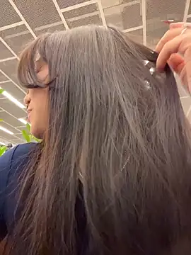 Snapshot of Kissy_Moon chatting on November 16, 2025, 3:06 pm Kissy Moon online show from November 16, 2025, 3:06 pm