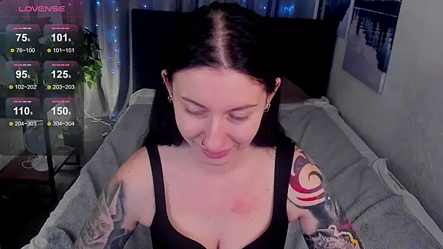 Snapshot of Lilit_Palmer chatting on October 28, 2025, 6:39 am Lilit Palmer online show from October 28, 2025, 6:39 am