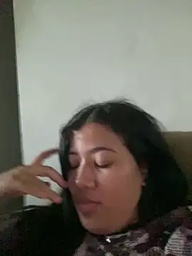 Snapshot of morenahhwy chatting on October 27, 2025, 8:02 pm morenahhwy online show from October 27, 2025, 8:02 pm