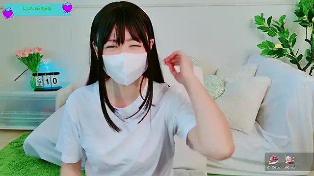 Snapshot of KIRINO_xx_ chatting on November 10, 2025, 2:21 am KIRINO xx online show from November 10, 2025, 2:21 am