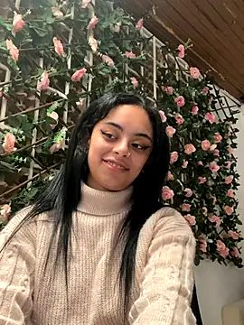 Snapshot of VioletMorgan_ chatting on October 28, 2025, 2:09 pm VioletMorgan  online show from October 28, 2025, 2:09 pm