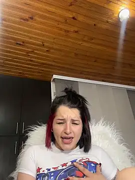 Snapshot of SaritaBanks_ chatting on November 2, 2025, 2:36 am SaritaBanks online show from November 2, 2025, 2:36 am