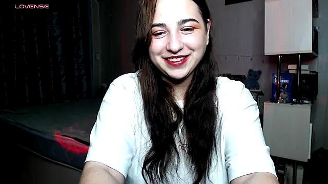 Snapshot of erica__mills chatting on November 1, 2025, 9:28 pm erica  mills online show from November 1, 2025, 9:28 pm