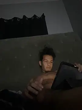 Snapshot of jb445546 chatting on October 31, 2025, 4:13 am jb445546 online show from October 31, 2025, 4:13 am