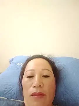 Snapshot of let-go chatting on November 2, 2025, 10:12 pm let-go online show from November 2, 2025, 10:12 pm