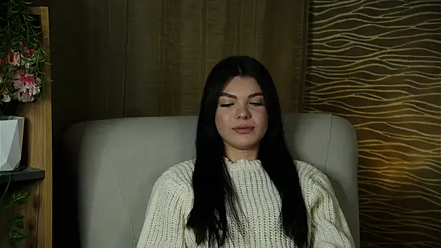 Snapshot of TarshaVrsery chatting on November 3, 2025, 12:06 pm TarshaVrsery online show from November 3, 2025, 12:06 pm