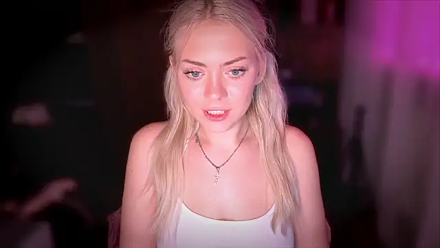 Snapshot of alisaoceaneeyes chatting on October 30, 2025, 5:57 pm alisaoceaneeyes online show from October 30, 2025, 5:57 pm