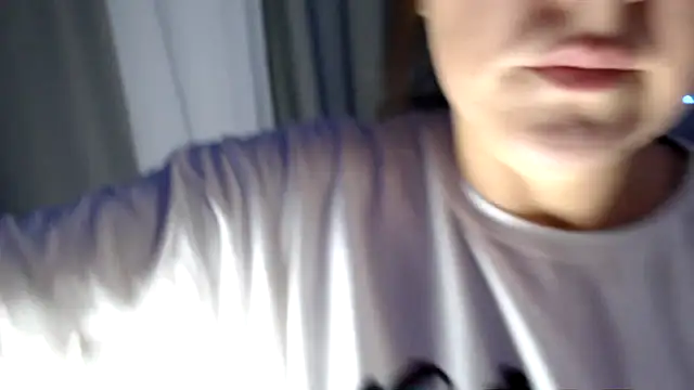 Snapshot of Touch_me_Taste_it chatting on November 10, 2025, 4:50 pm Touch me Taste it online show from November 10, 2025, 4:50 pm