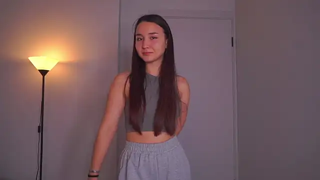 Snapshot of StephaniMulac chatting on November 1, 2025, 4:14 am StephaniMulac online show from November 1, 2025, 4:14 am