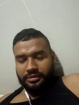 Snapshot of William1_234 chatting on November 1, 2025, 4:03 am William1 234 online show from November 1, 2025, 4:03 am