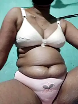 Snapshot of Sornali_roy chatting on November 13, 2025, 4:55 am Sornali roy online show from November 13, 2025, 4:55 am