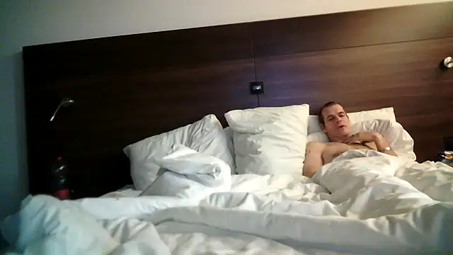 Snapshot of paulus52 chatting on November 8, 2025, 6:57 am paulus52 online show from November 8, 2025, 6:57 am