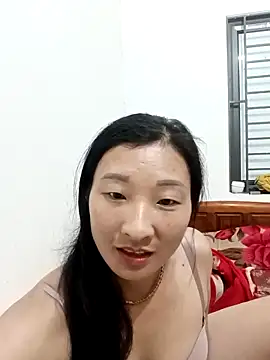 Snapshot of wees-lind chatting on November 9, 2025, 12:36 pm wees-lind online show from November 9, 2025, 12:36 pm