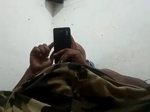 Snapshot of negrocomomisuerte chatting on November 3, 2025, 8:48 am negrocomomisuerte online show from November 3, 2025, 8:48 am