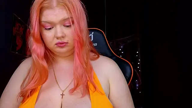 Snapshot of AriettaHeart chatting on November 2, 2025, 9:39 pm AriettaHeart online show from November 2, 2025, 9:39 pm