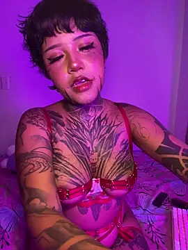 Snapshot of kymmkitty_star chatting on November 5, 2025, 1:11 pm kymmkitty star online show from November 5, 2025, 1:11 pm