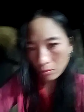 Snapshot of oanh-oanhbay chatting on November 7, 2025, 12:16 pm oanh-oanhbay online show from November 7, 2025, 12:16 pm