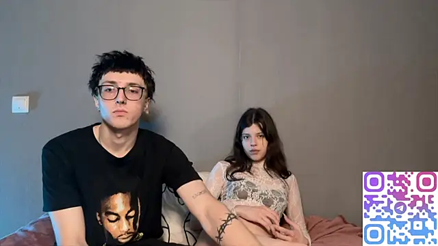 Snapshot of t_files_x chatting on November 5, 2025, 9:04 pm t files x online show from November 5, 2025, 9:04 pm