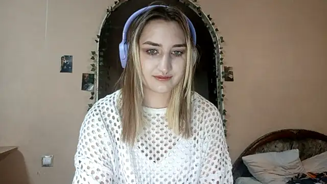 Snapshot of Anabree chatting on November 5, 2025, 9:09 am Anabree online show from November 5, 2025, 9:09 am