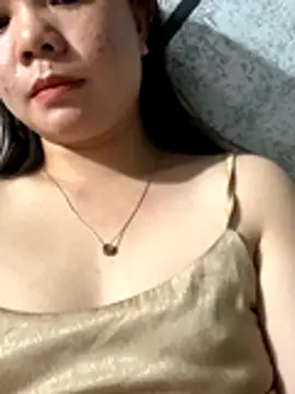 Snapshot of Dilen_7533 chatting on November 6, 2025, 12:44 am Dilen 7533 online show from November 6, 2025, 12:44 am