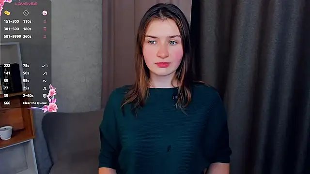 Snapshot of JosieNadile chatting on November 6, 2025, 2:18 pm JosieNadile online show from November 6, 2025, 2:18 pm