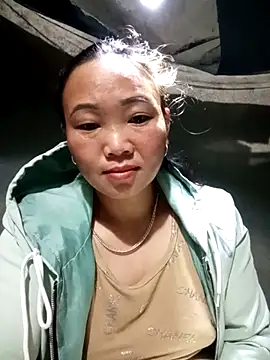 Snapshot of susunini chatting on November 7, 2025, 7:25 pm susunini online show from November 7, 2025, 7:25 pm