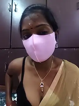 Snapshot of siritelugubutterfly chatting on November 13, 2025, 6:45 am siritelugubutterfly online show from November 13, 2025, 6:45 am