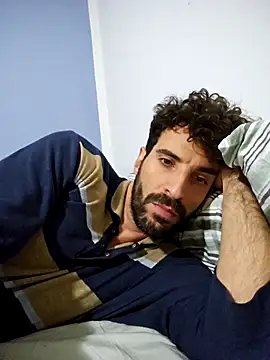 Snapshot of Pinosce6 chatting on November 11, 2025, 9:37 pm Pinosce6 online show from November 11, 2025, 9:37 pm