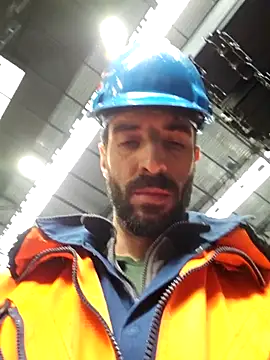 Snapshot of Pinosce6 chatting on November 15, 2025, 11:29 am Pinosce6 online show from November 15, 2025, 11:29 am