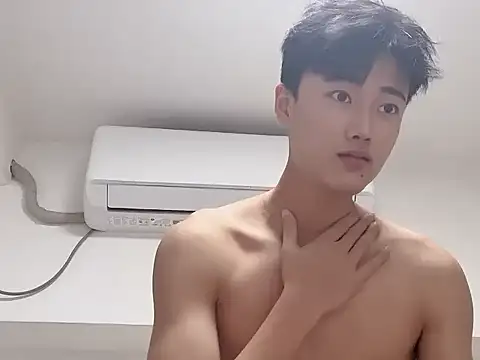 Snapshot of zcjzcj1357 chatting on November 11, 2025, 12:16 pm zcjzcj1357 online show from November 11, 2025, 12:16 pm