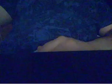 Snapshot of Leando15 chatting on November 7, 2025, 10:43 pm Leando15 online show from November 7, 2025, 10:43 pm