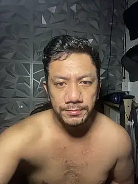 Snapshot of Poyslams chatting on November 8, 2025, 1:33 pm Poyslams online show from November 8, 2025, 1:33 pm