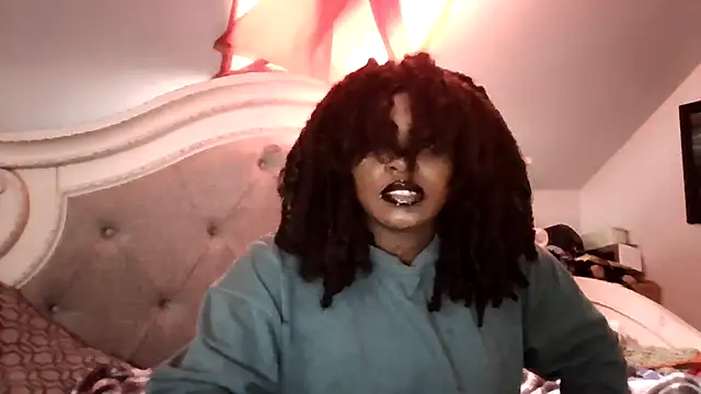 Snapshot of Dusaa_ chatting on November 10, 2025, 4:39 pm Dusaa online show from November 10, 2025, 4:39 pm