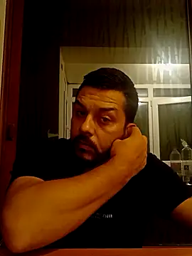 Snapshot of sexyhardman4you chatting on November 11, 2025, 2:44 am sexyhardman4you online show from November 11, 2025, 2:44 am