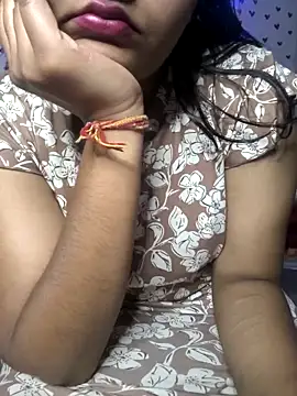 Snapshot of drakezone chatting on November 11, 2025, 9:20 am drakezone online show from November 11, 2025, 9:20 am