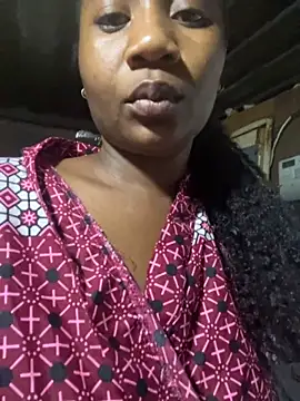 Snapshot of Berries_ chatting on November 12, 2025, 6:08 pm Berries online show from November 12, 2025, 6:08 pm