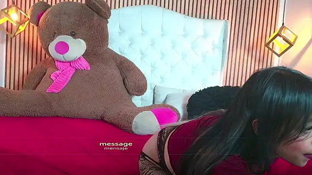 Snapshot of _sophiaph chatting on November 10, 2025, 4:28 pm sophiaph online show from November 10, 2025, 4:28 pm